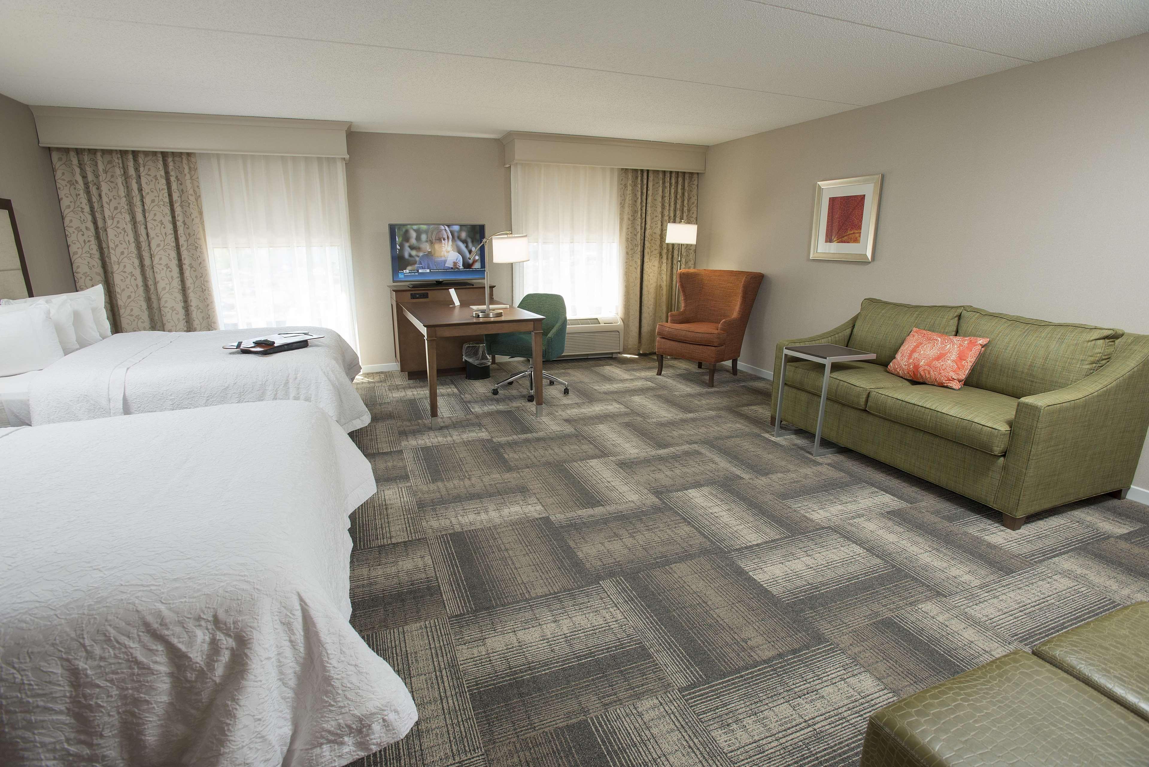 Hampton Inn & Suites Cincinnati-Union Centre West Chester Exterior foto