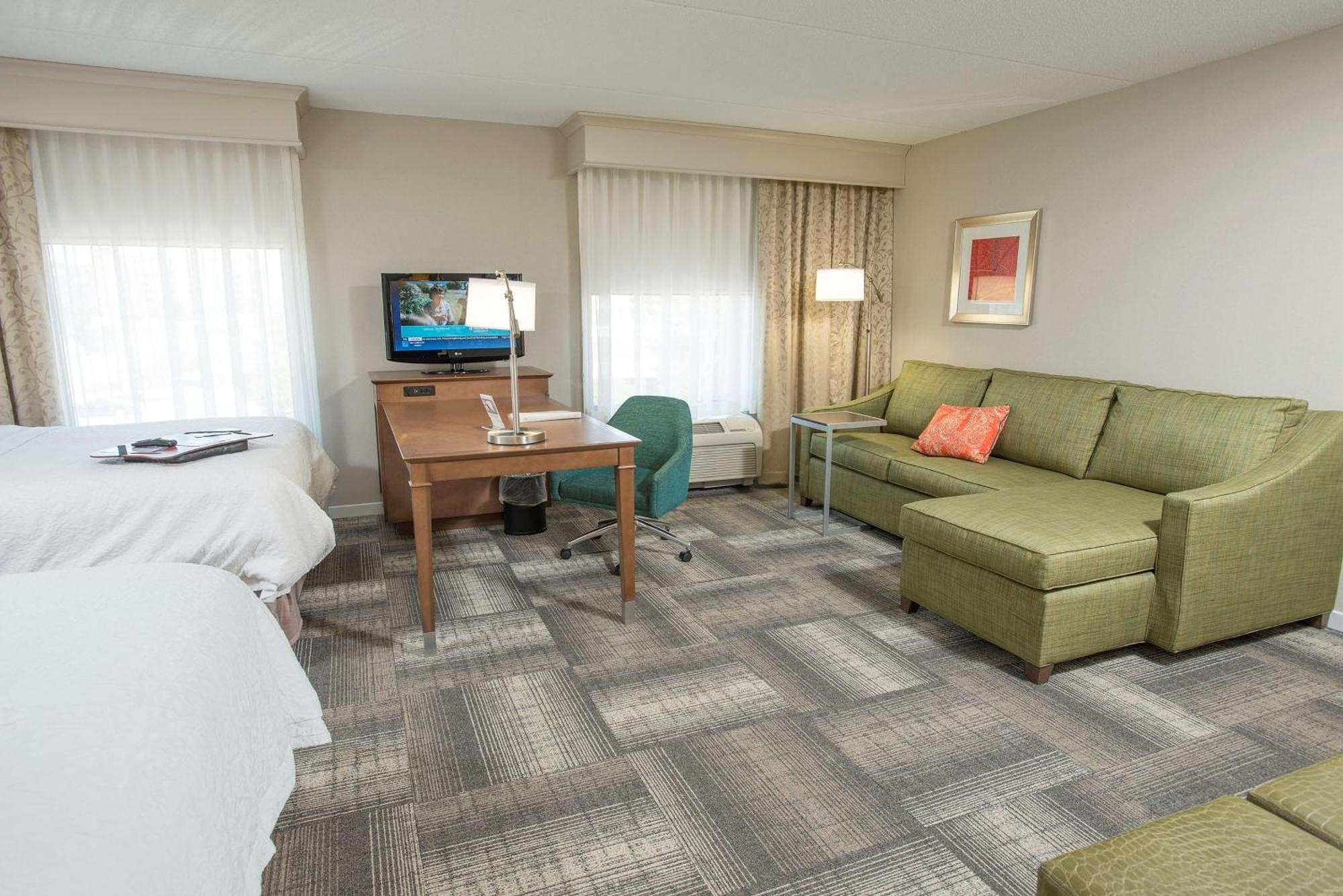 Hampton Inn & Suites Cincinnati-Union Centre West Chester Exterior foto