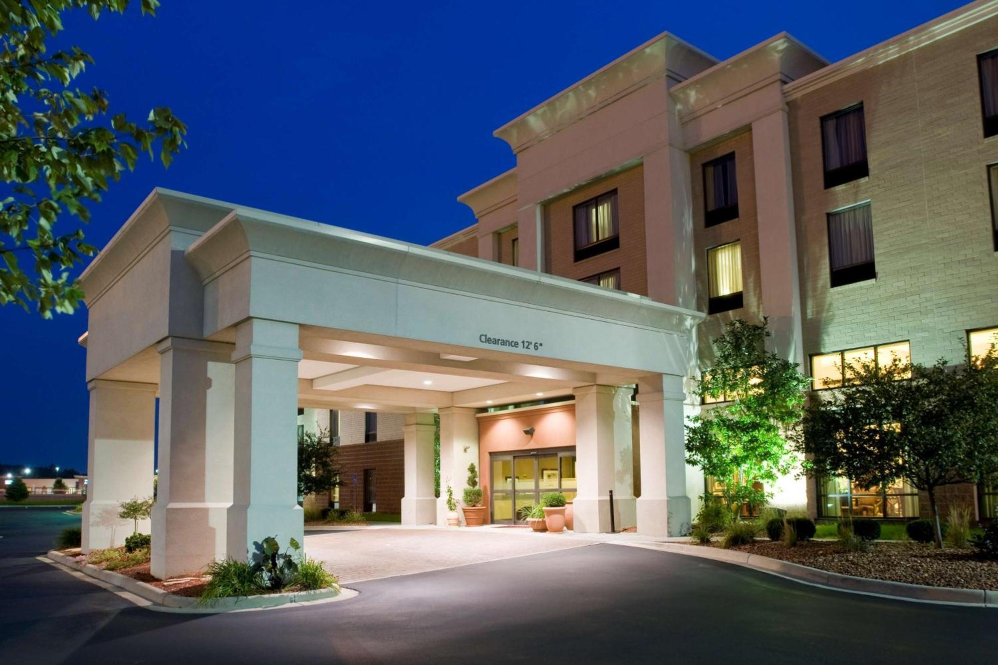Hampton Inn & Suites Cincinnati-Union Centre West Chester Exterior foto