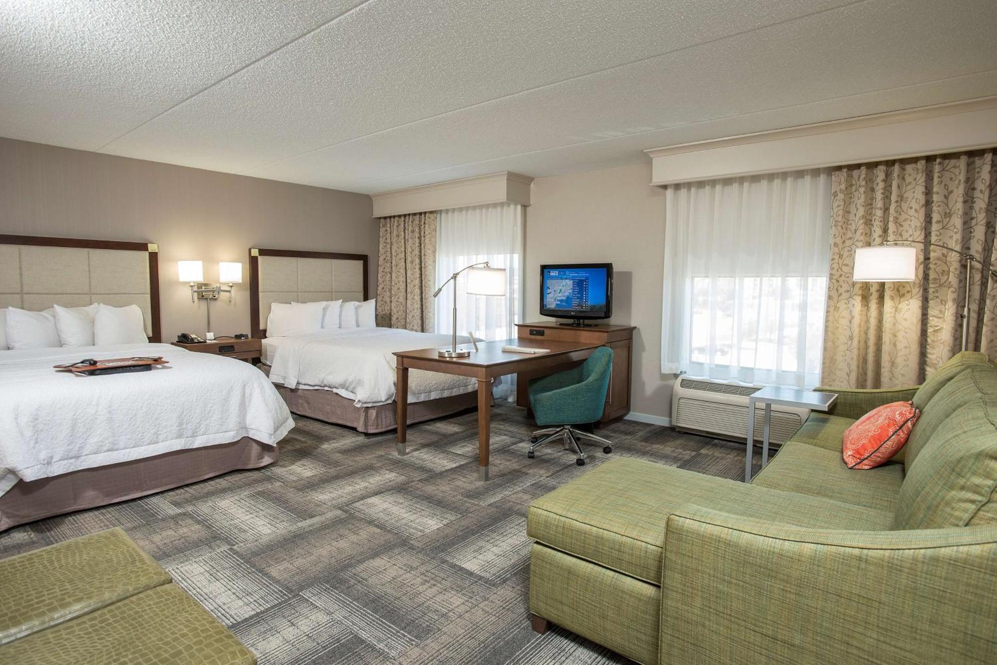 Hampton Inn & Suites Cincinnati-Union Centre West Chester Exterior foto